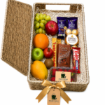 Basket Root Handcrafted Rectangular Raffia & Metal Gift Trunk Box with Lid (Natural Brown)